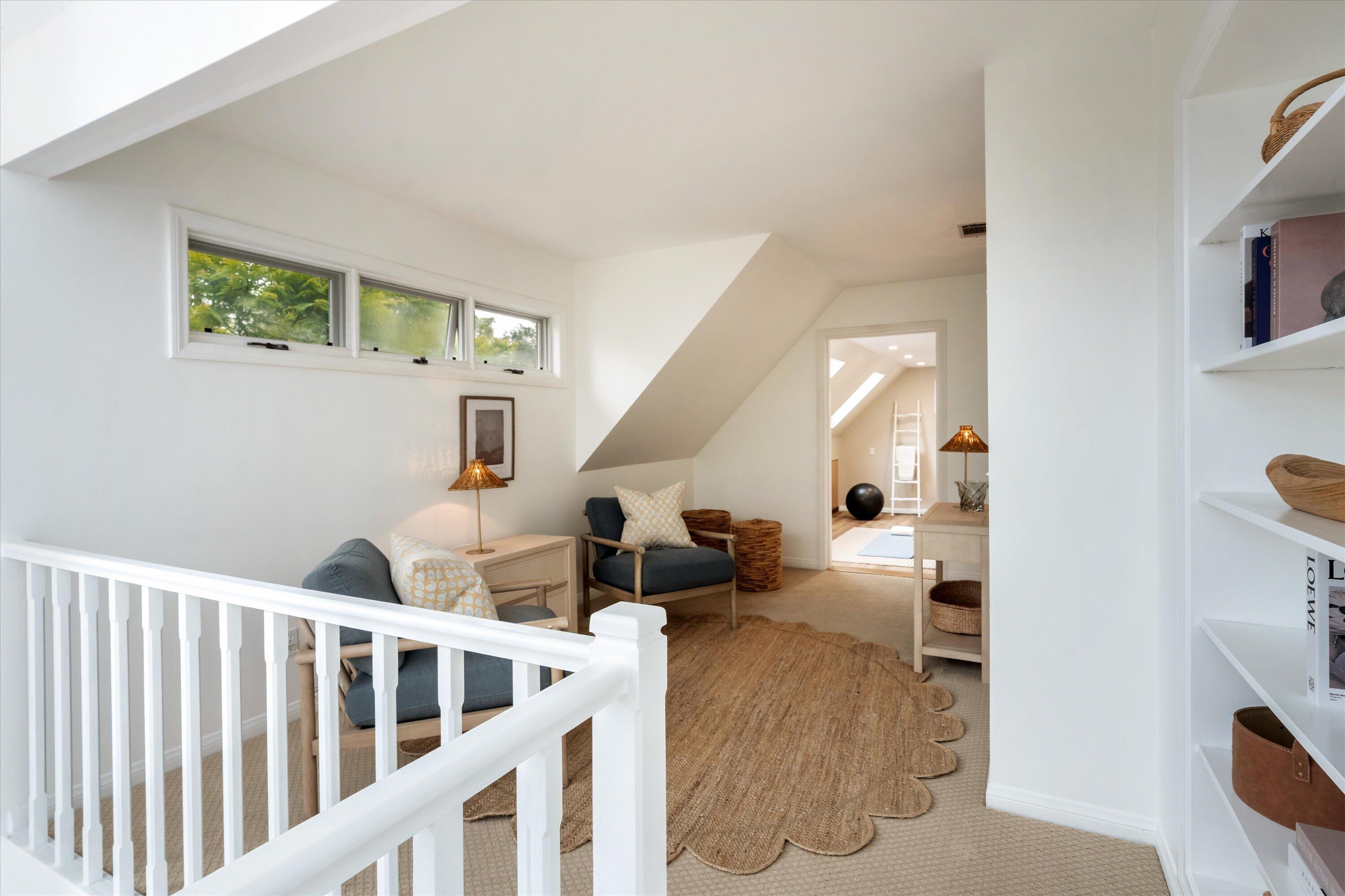 176 Toro Canyon Road Carpinteria, CA 93013 - Photo 21 of 40 Sitting Area/Upstairs Flex Space