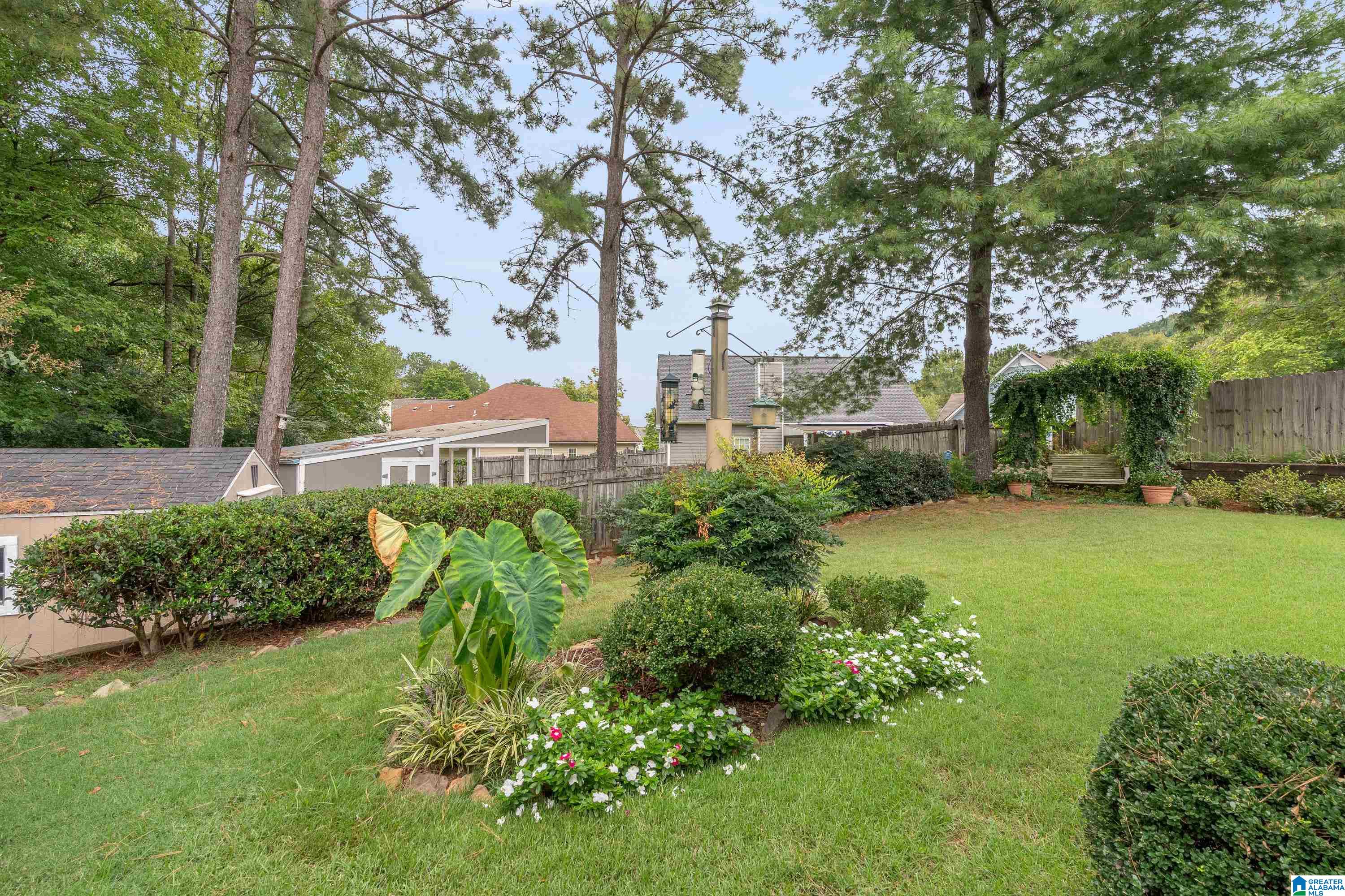 1227 Deer Trail Road Birmingham, AL 35226 - Photo 32 of 37