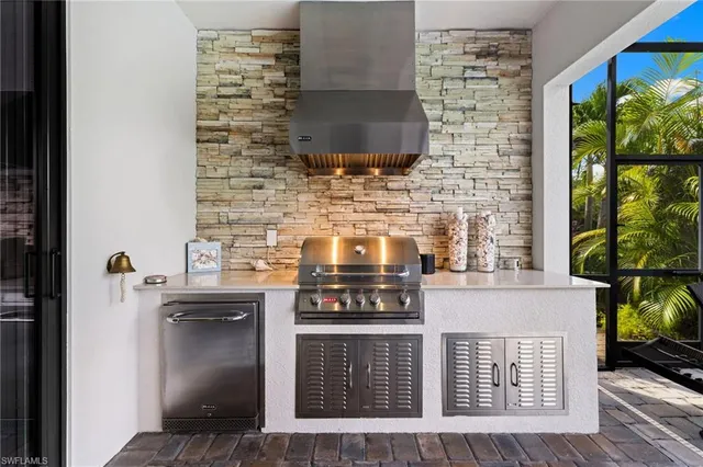 $915,000 | 1819 Mustique Street, Naples, FL 34120