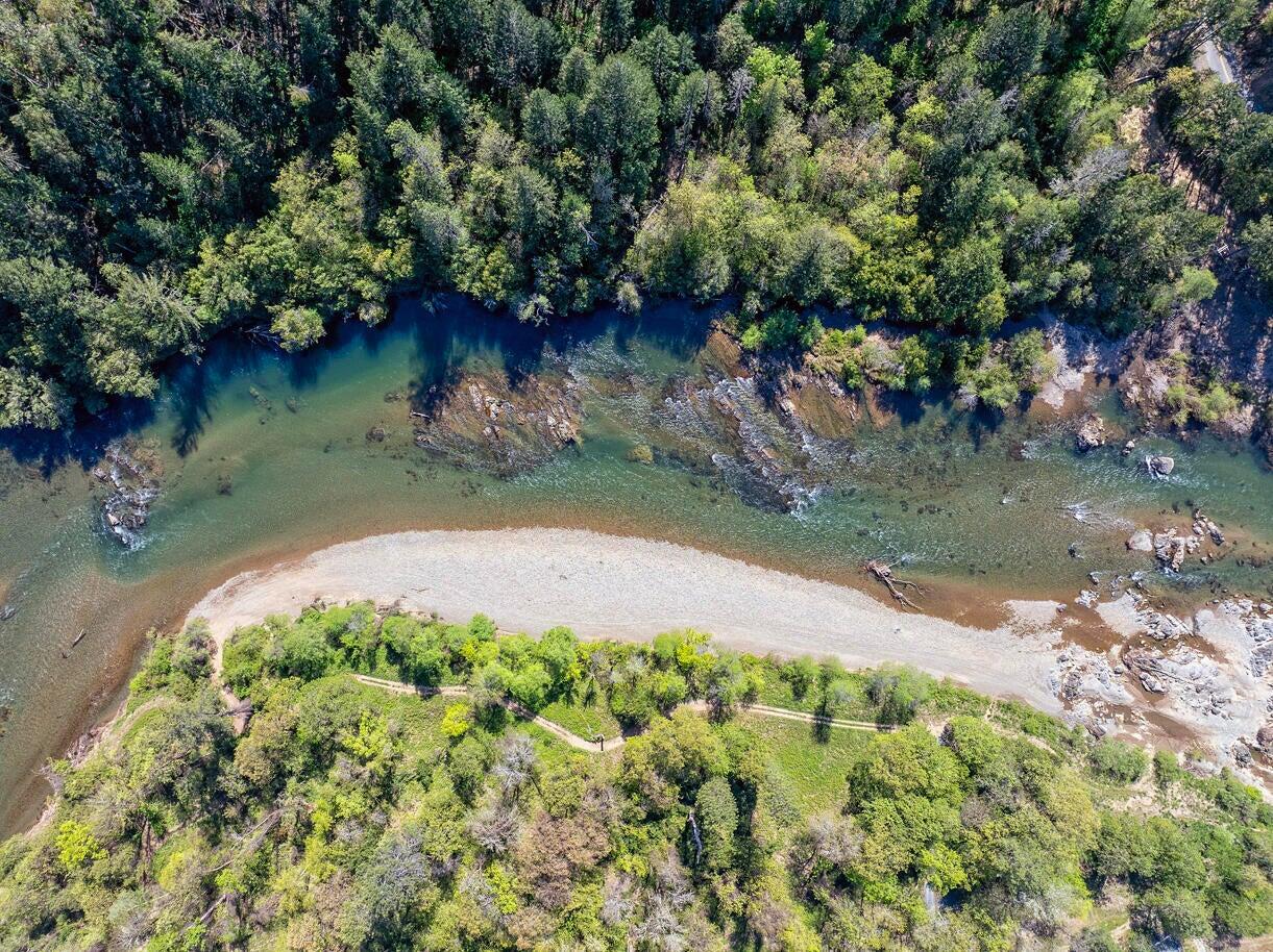 243 Retirement Lane Cave Junction, OR 97523 - Photo 9 of 62 20250423182044844213000000-o