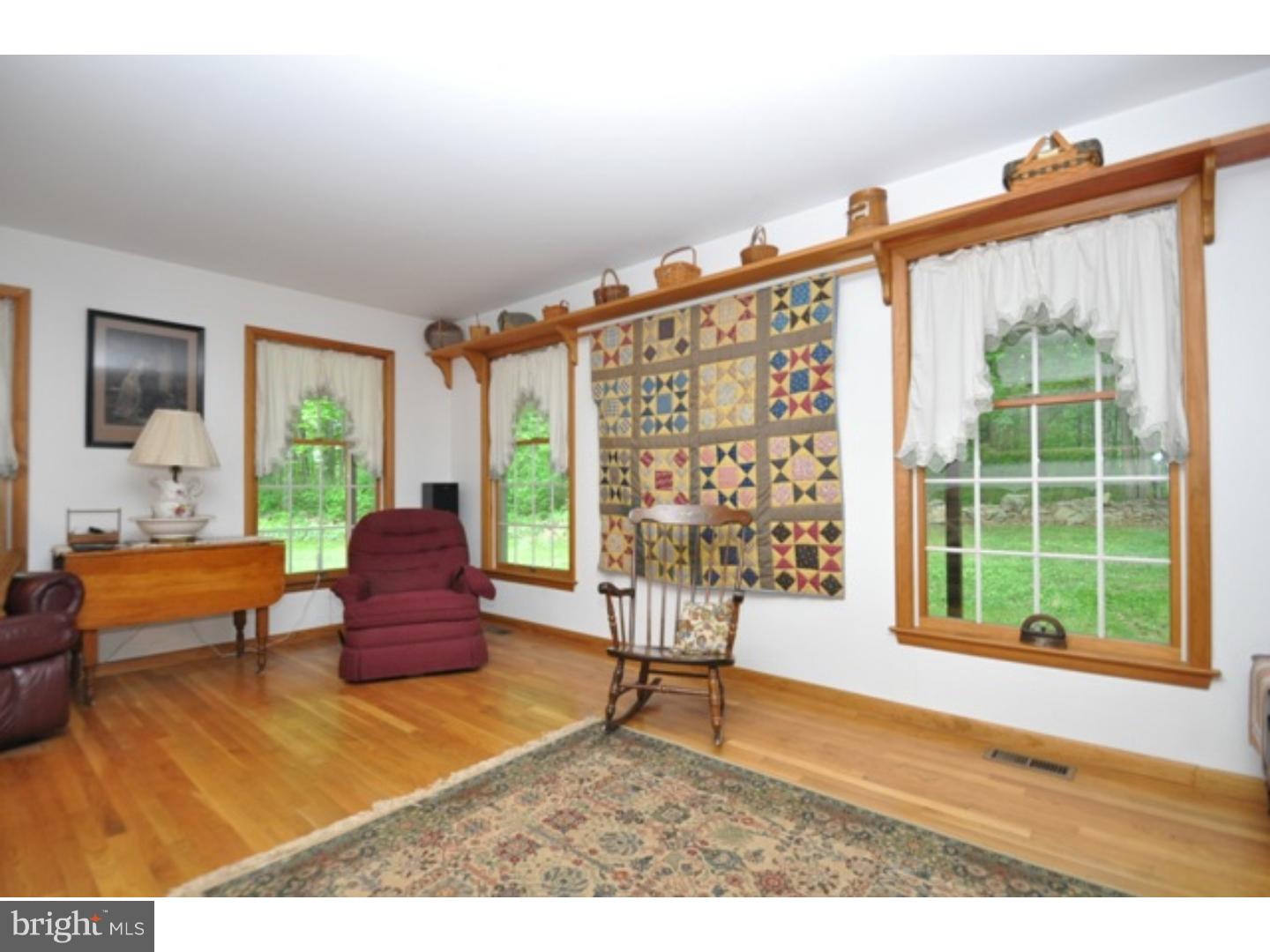 506 Walker Road Macungie, PA 18062 - Photo 7 of 24 Gallery Image 7