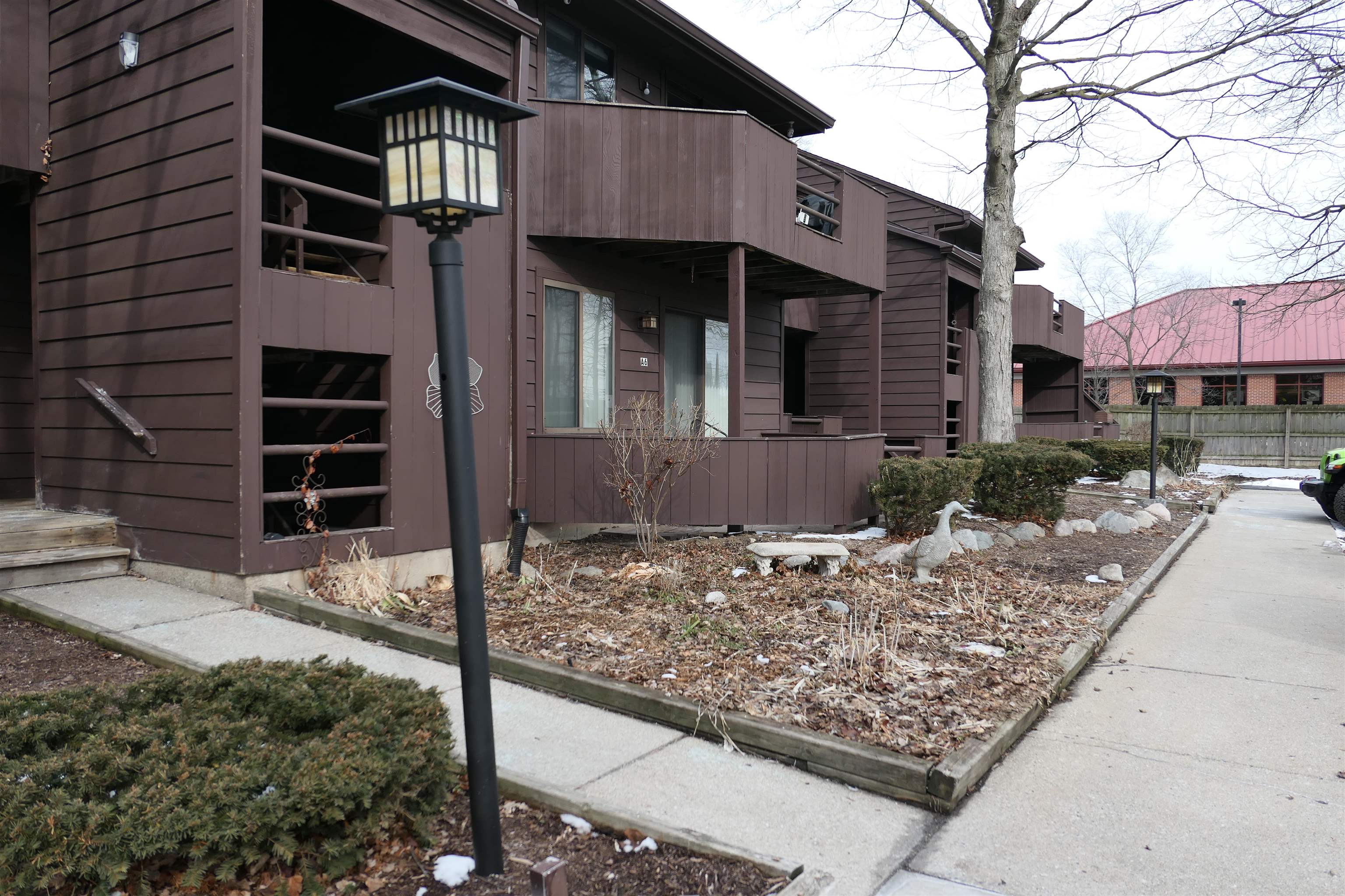 205 East Jolly Road, Unit 6 Lansing, MI 48910 - Photo 1 of 18