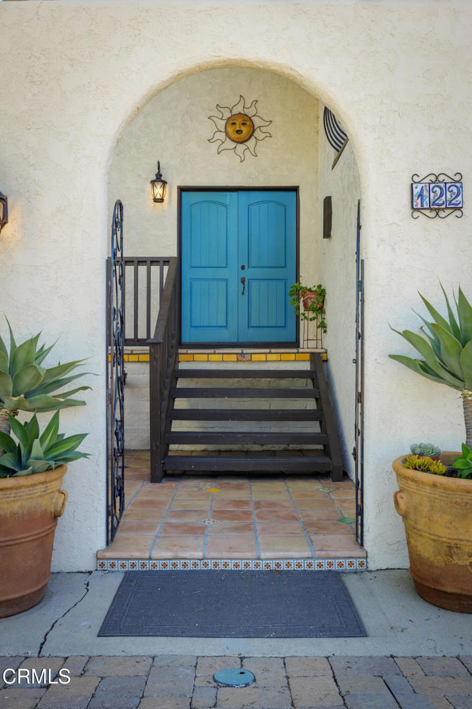 122 Beech Road Newbury Park, CA 91320 - Photo 13 of 59 010