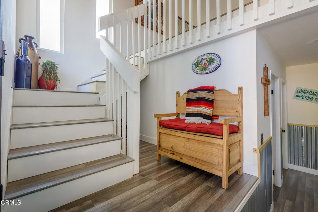 122 Beech Road Newbury Park, CA 91320 - Photo 17 of 59 014