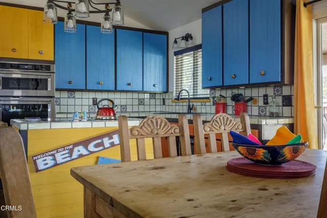 $868,000 | 122 Beech Road, Newbury Park, CA 91320