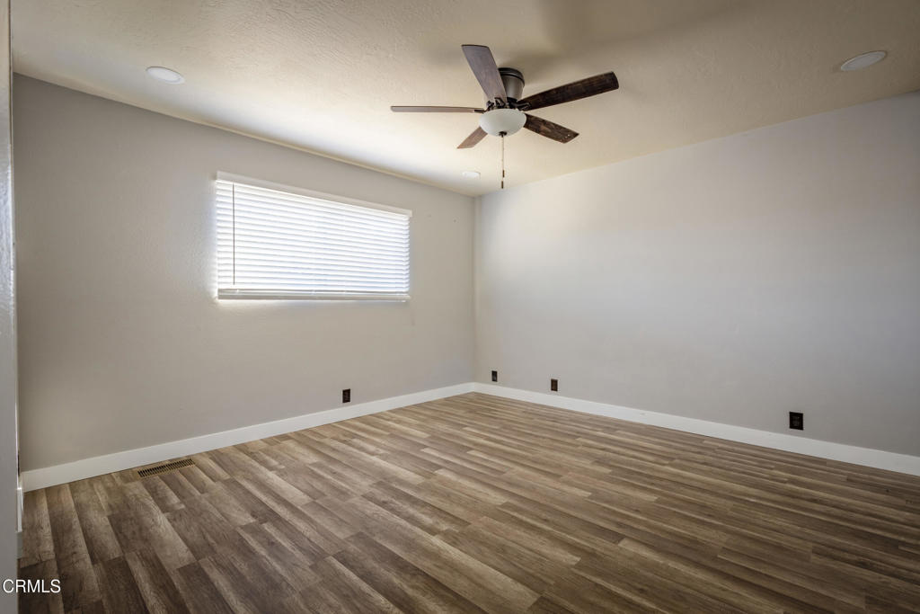 122 Beech Road Newbury Park, CA 91320 - Photo 38 of 59 038