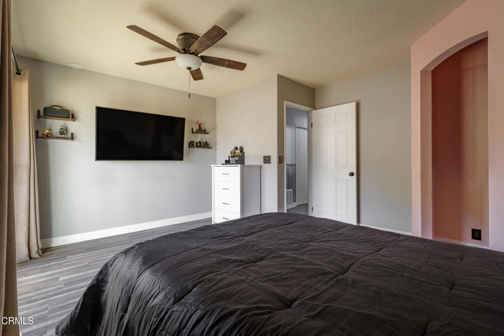 122 Beech Road Newbury Park, CA 91320 - Photo 41 of 59 042