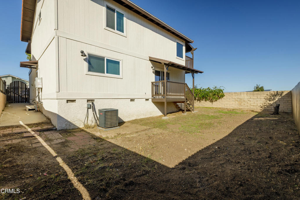 122 Beech Road Newbury Park, CA 91320 - Photo 45 of 59 046