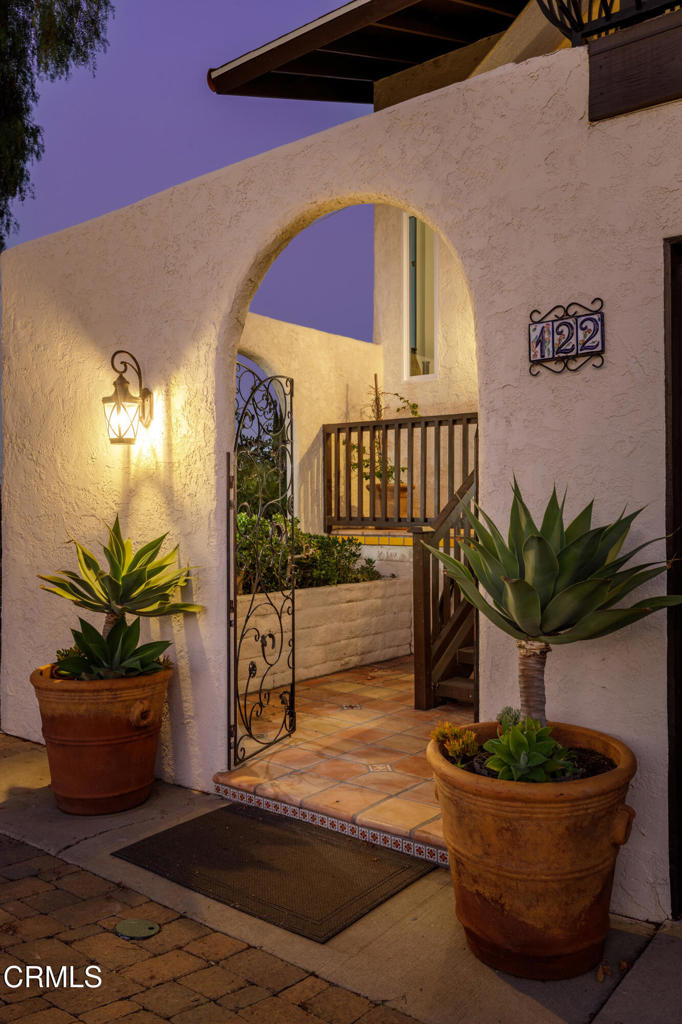 122 Beech Road Newbury Park, CA 91320 - Photo 50 of 59 051