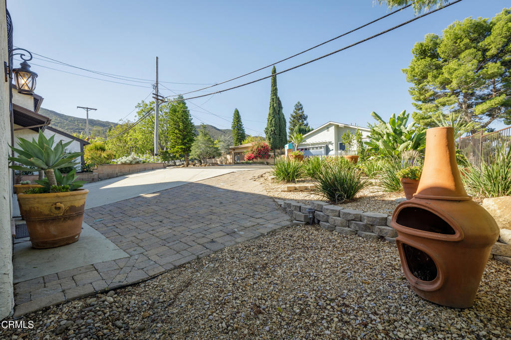 122 Beech Road Newbury Park, CA 91320 - Photo 56 of 59 05