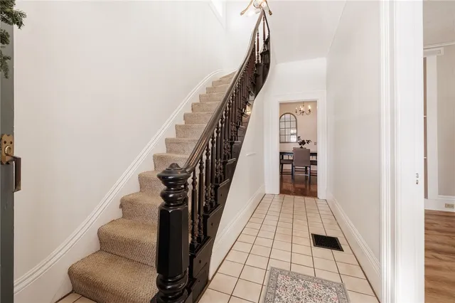 $129,900 | 41 Holley Street, Lyons, NY 14489