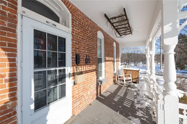 $129,900 | 41 Holley Street, Lyons, NY 14489