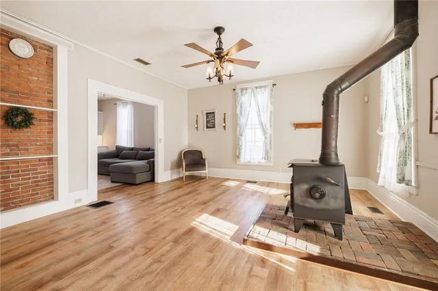 $129,900 | 41 Holley Street, Lyons, NY 14489