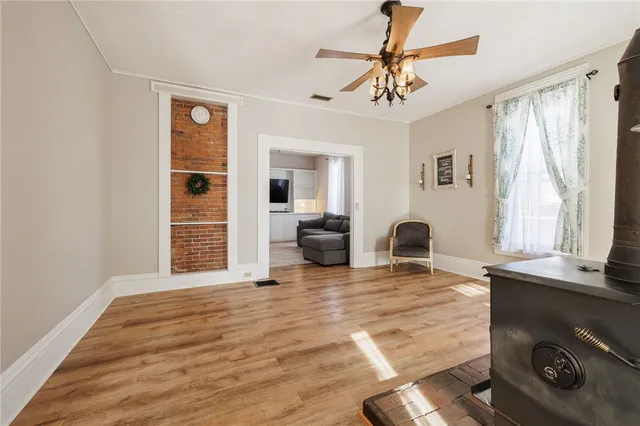 $129,900 | 41 Holley Street, Lyons, NY 14489