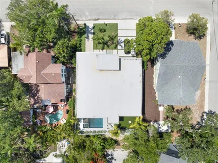 $1,400,000 | 1544 3rd Avenue West, Bradenton, FL 34205