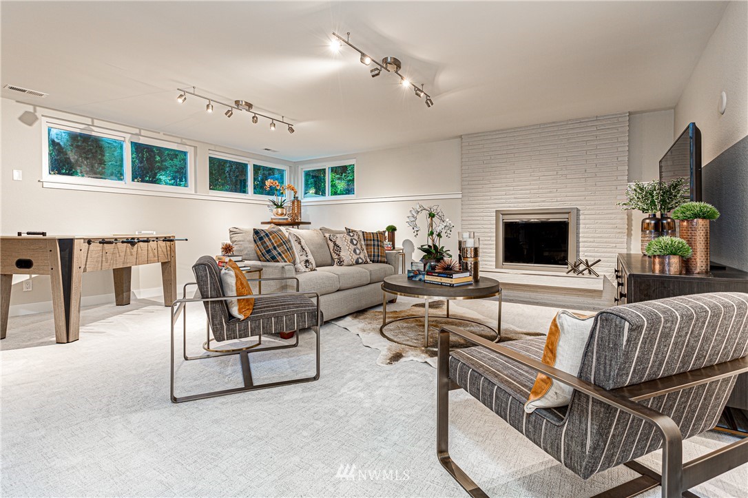 10607 Nottingham Road Edmonds, WA 98020 - Photo 17 of 25 Gallery Image 17