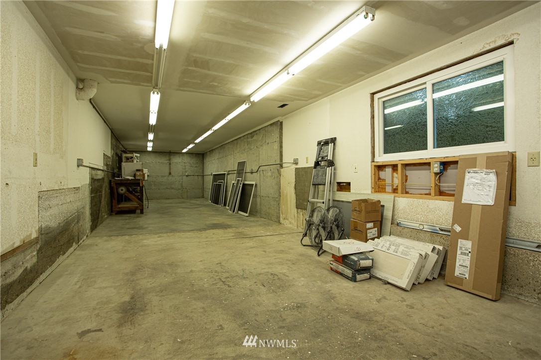 10607 Nottingham Road Edmonds, WA 98020 - Photo 22 of 25 Gallery Image 22