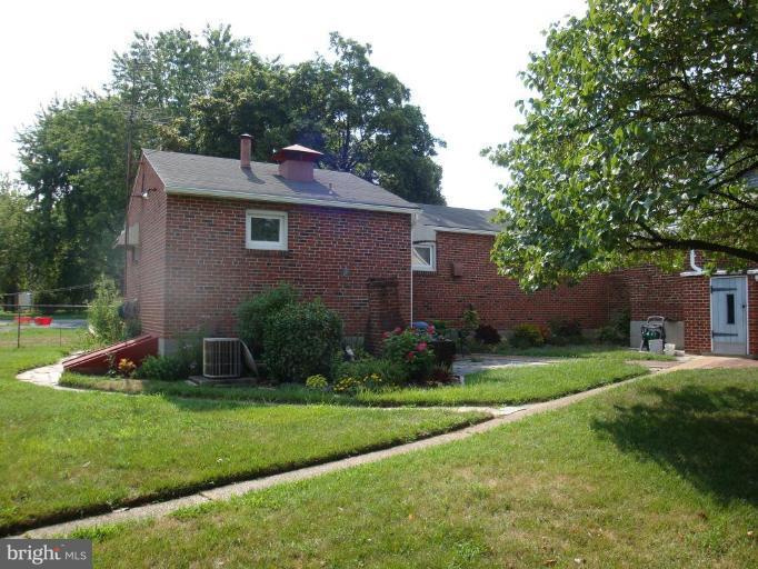 7413 Brightside Avenue Rosedale, MD 21237 - Photo 8 of 10 Exterior (Rear)