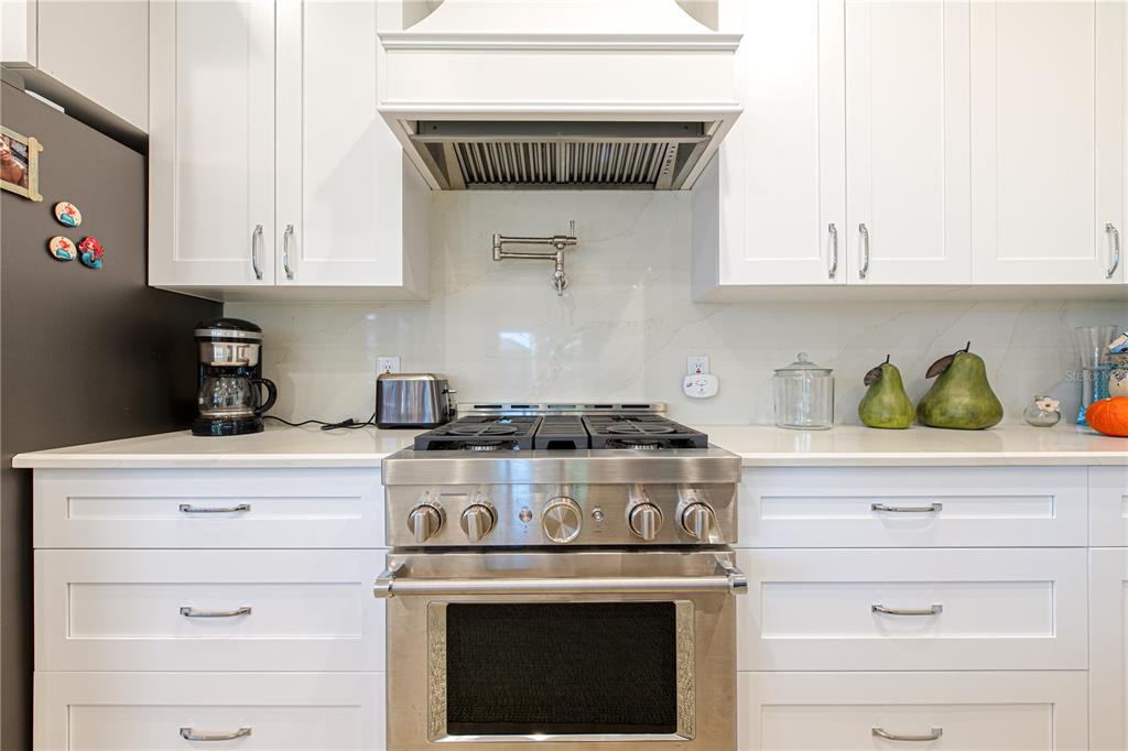 1543 Parilla Circle New Port Richey, FL 34655 - Photo 16 of 53