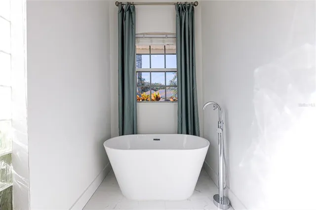 $899,000 | 1543 Parilla Circle, New Port Richey, FL 34655