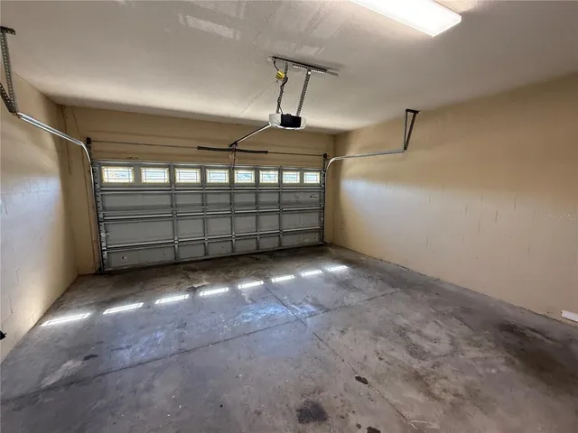 $2,180 | 5612 Aral Drive, Lakeland, FL 33805