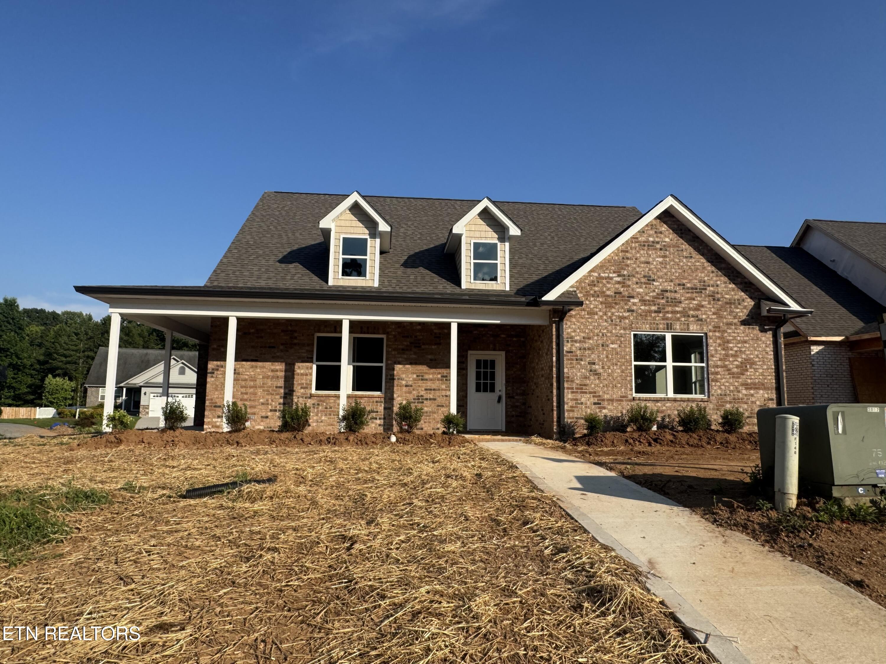 162 Crossroads Boulevard Oak Ridge, TN 37830 - Photo 1 of 4 IMG_8815