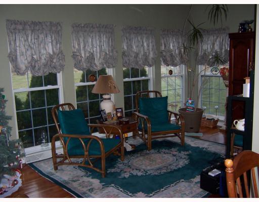 316 Fairground Road New Castle, PA 16101 - Photo 6 of 13 Other. SUNROOM