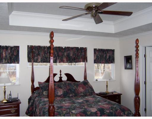 316 Fairground Road New Castle, PA 16101 - Photo 10 of 13 Master Bedroom.