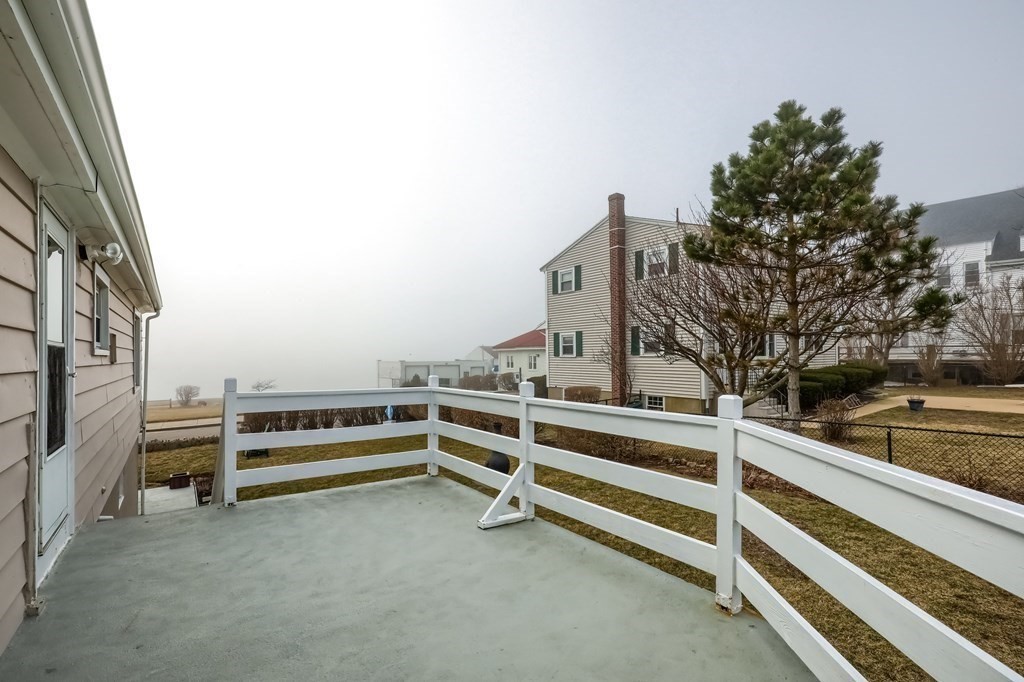 8 Edgewater Road Hull, MA 02045 - Photo 32 of 40