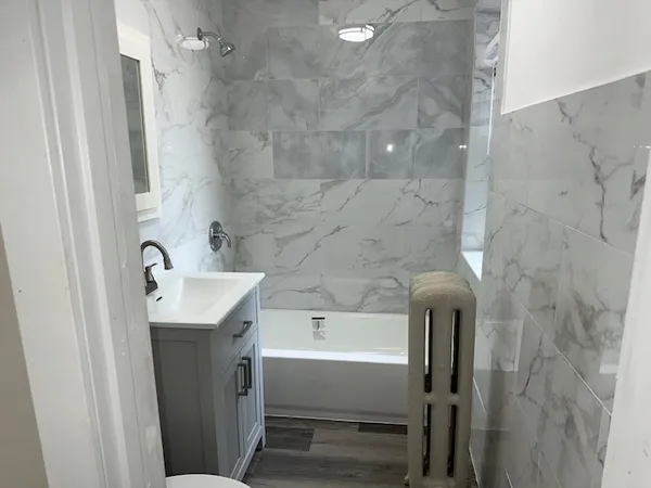 $1,275 | 4058 West Dickens Avenue, Unit 2D, Chicago, IL 60639
