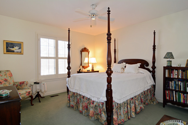 102 Burr Ridge Club Burr Ridge, IL 60527 - Photo 13 of 15