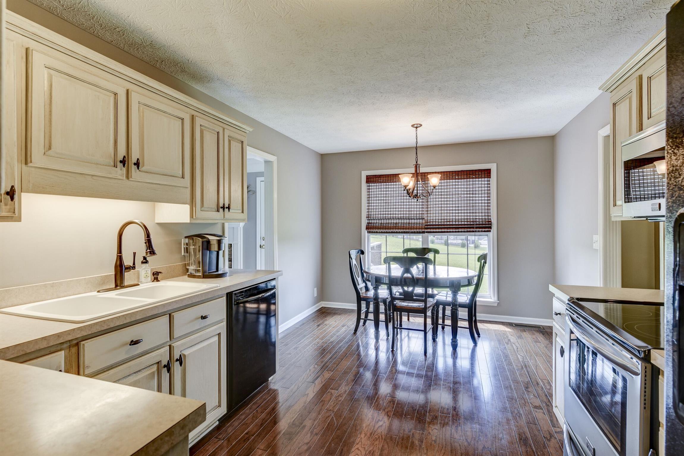 3726 Calista Road White House, TN 37188 - Photo 11 of 26 Eat-in Kitchen