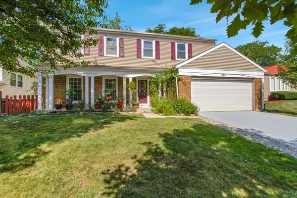 $677,000 | 628 Primrose Lane, Schaumburg, IL 60107