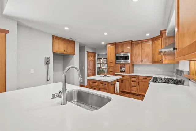 $654,000 | 12765 Rodriguez Court, Grass Valley, CA 95945