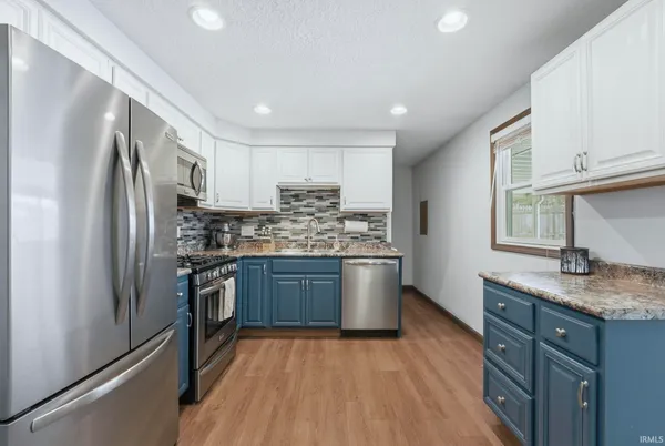 $180,000 | 820 Pinetree Drive, Fort Wayne, IN 46819