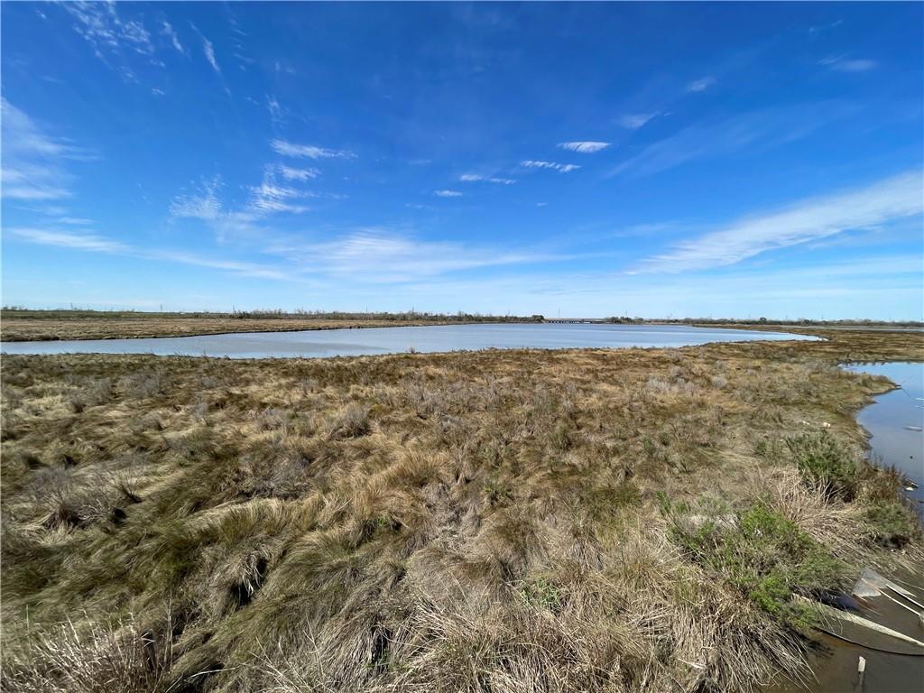 2978 Ridgeway Boulevard New Orleans, LA 70129 - Photo 9 of 20