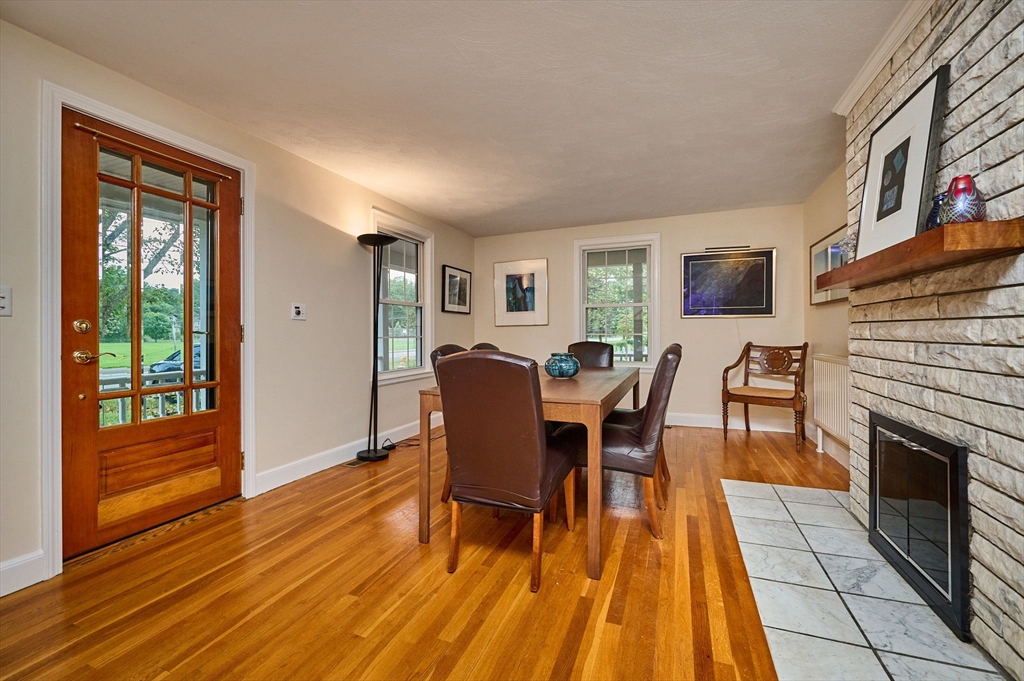 236 North Maple Street Northampton, MA 01062 - Photo 16 of 39
