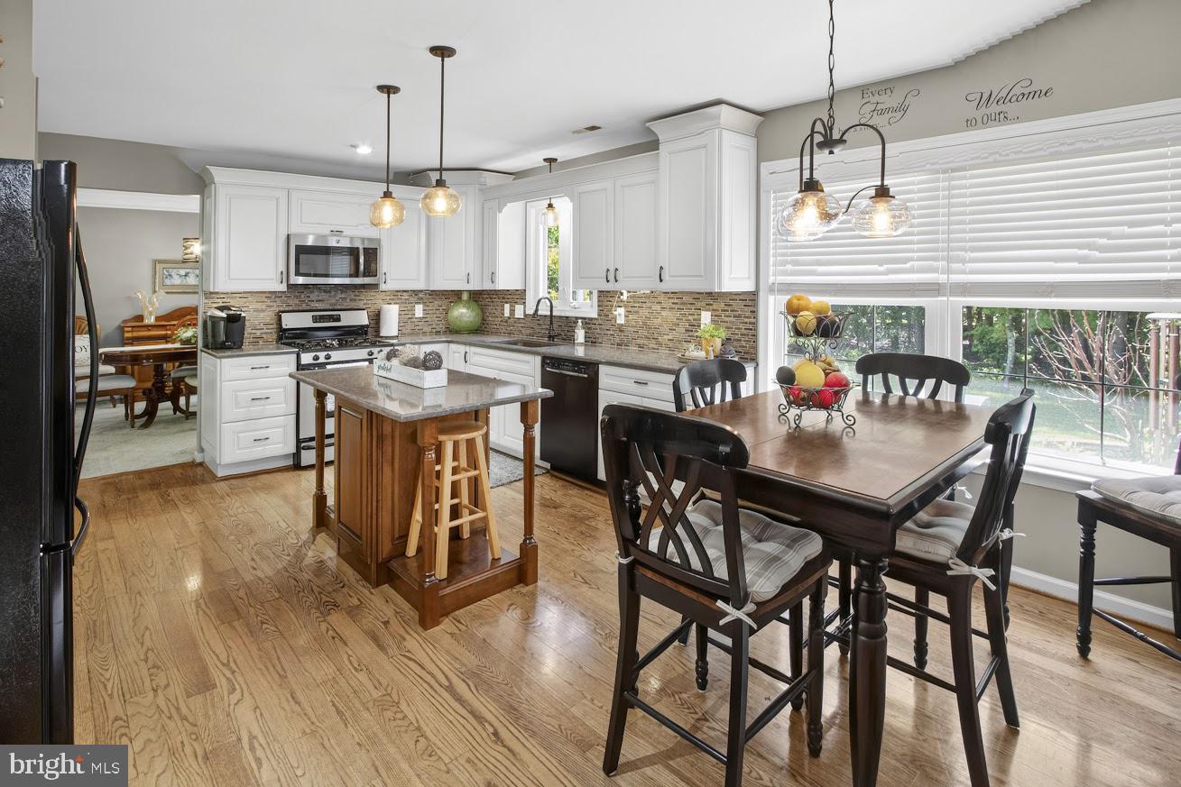 7 Cavesson Trail Sewell, NJ 08080 - Photo 27 of 65