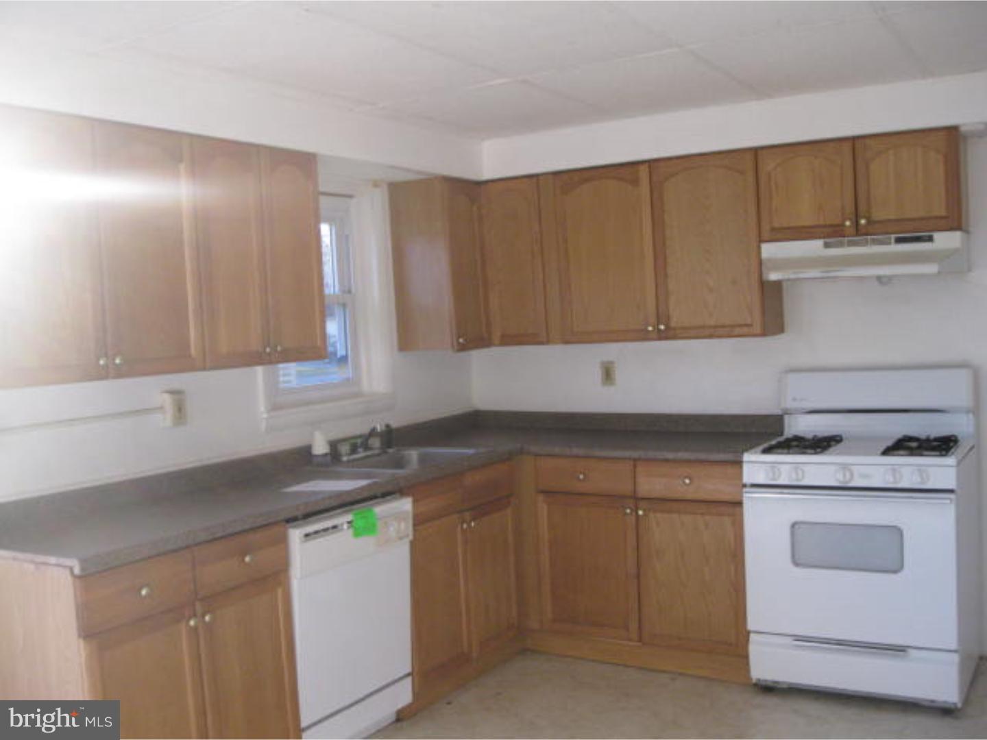756 East Gibbsboro Road Lindenwold, NJ 08021 - Photo 3 of 17 Gallery Image 3