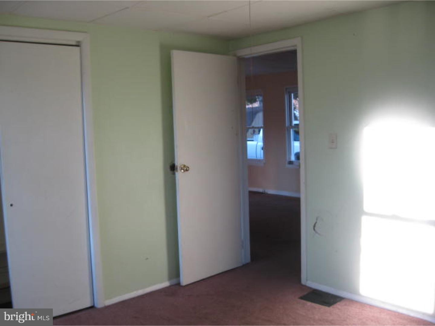 756 East Gibbsboro Road Lindenwold, NJ 08021 - Photo 6 of 17 Gallery Image 6
