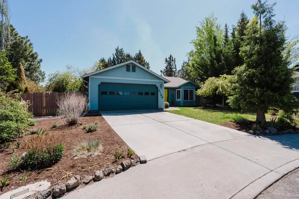 $599,999 | 3169 Northeast Elizabeth Court, Bend, OR 97701