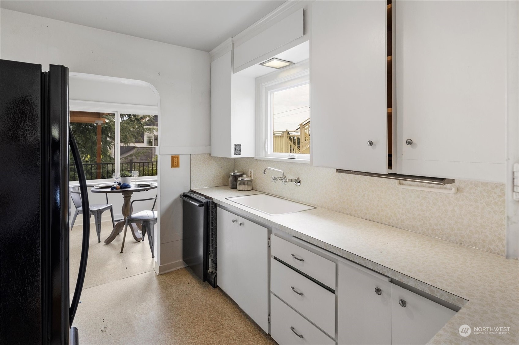705 North 84th Street Seattle, WA 98103 - Photo 9 of 40 Gallery Image 9