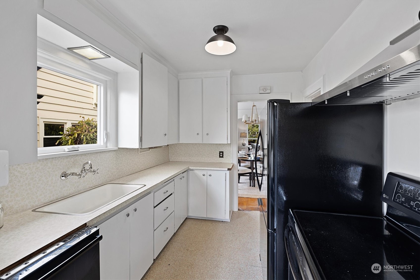 705 North 84th Street Seattle, WA 98103 - Photo 10 of 40 Gallery Image 10