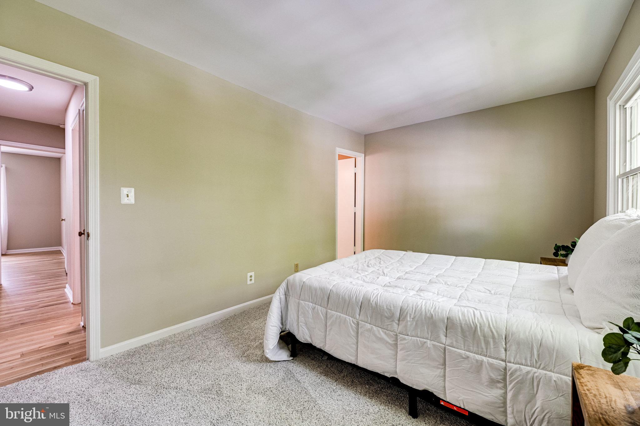8325 Wickham Road Springfield, VA 22152 - Photo 18 of 45 Primary Bedroom