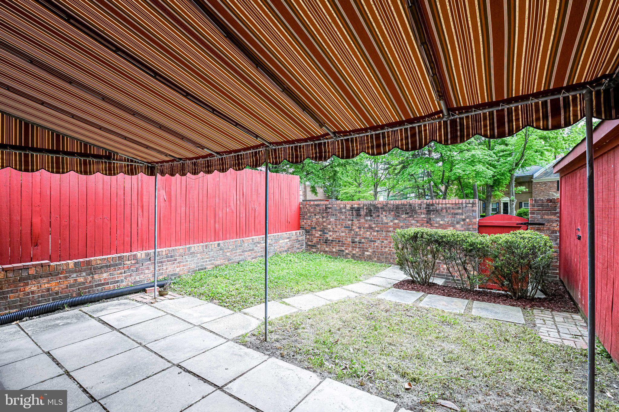 8325 Wickham Road Springfield, VA 22152 - Photo 38 of 45 Rear Yard