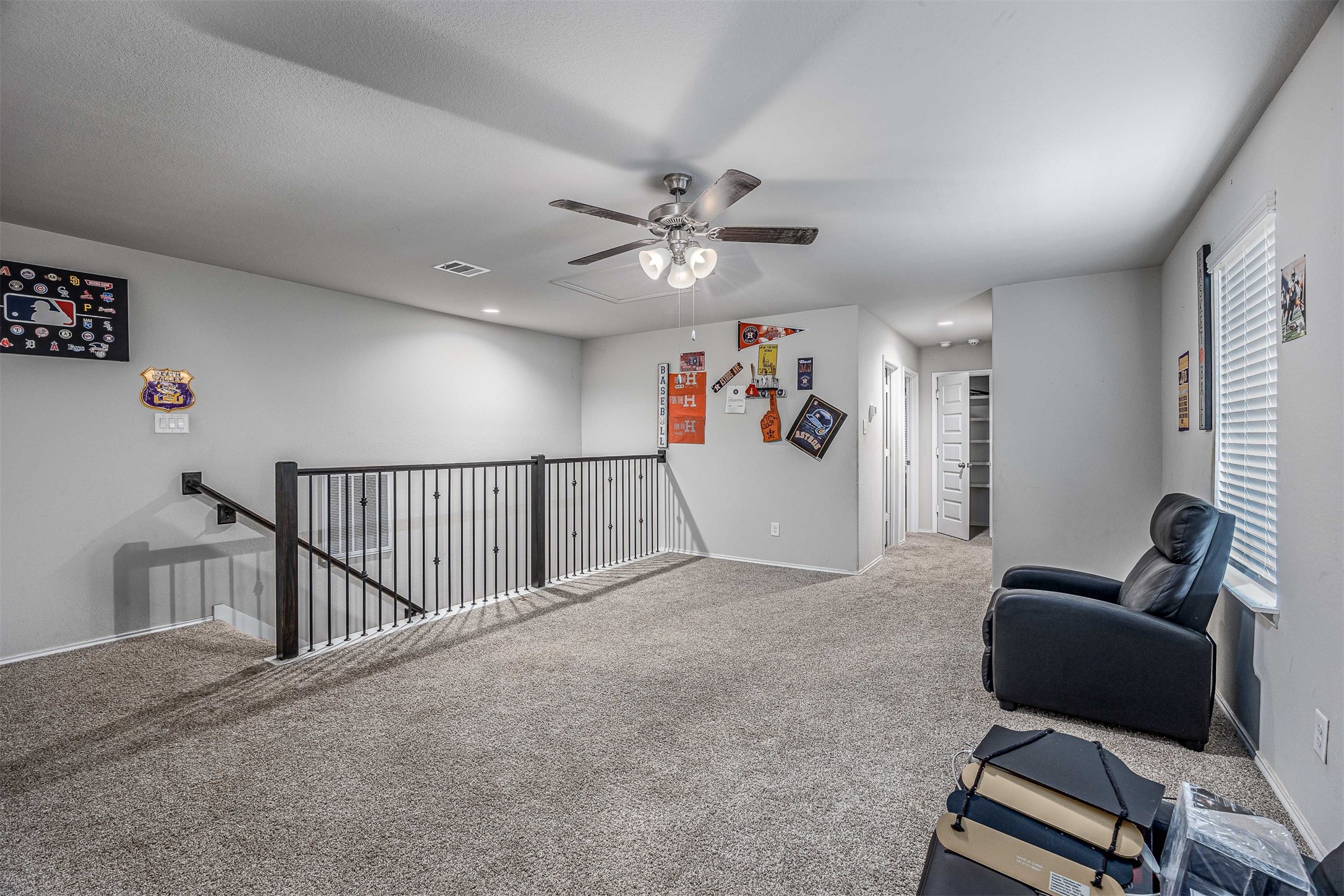 3907 Hawaiian Court Baytown, TX 77521 - Photo 33 of 40 a living room with furniture