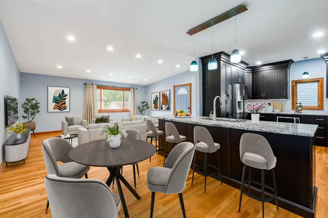 $659,900 | 7005 North Osceola Avenue, Chicago, IL 60631