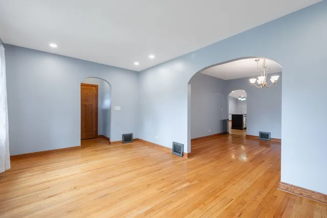 $659,900 | 7005 North Osceola Avenue, Chicago, IL 60631