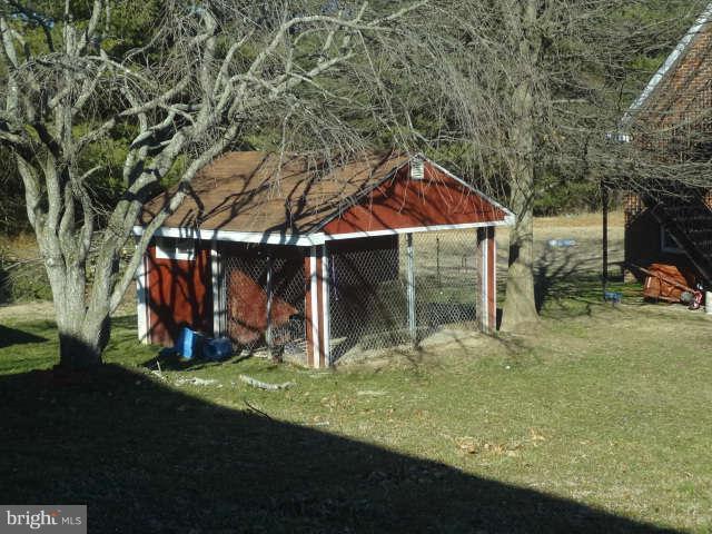 6420 Solomons Island Road Tracys Landing, MD 20779 - Photo 12 of 30 Kennel