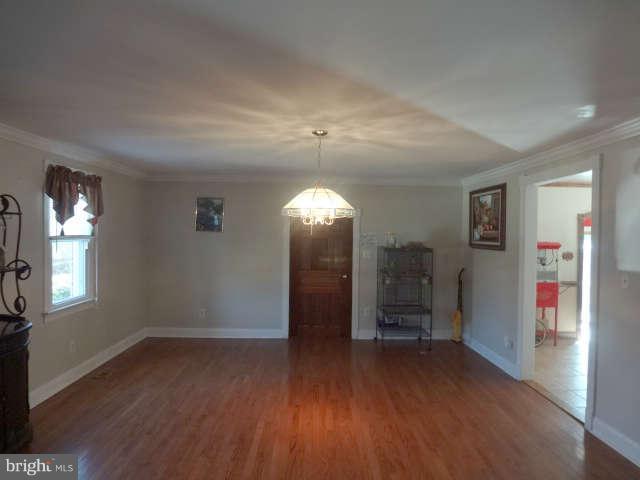 6420 Solomons Island Road Tracys Landing, MD 20779 - Photo 5 of 30 Dining Room